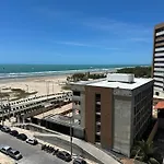 Apartamento Novo, Com Vista Para O Mar E Pe Na Areia!
